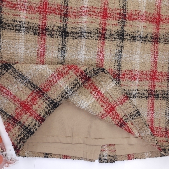 Talbots Tan Plaid Wool Blend Skirt Sz 4 - Picture 3 of 13